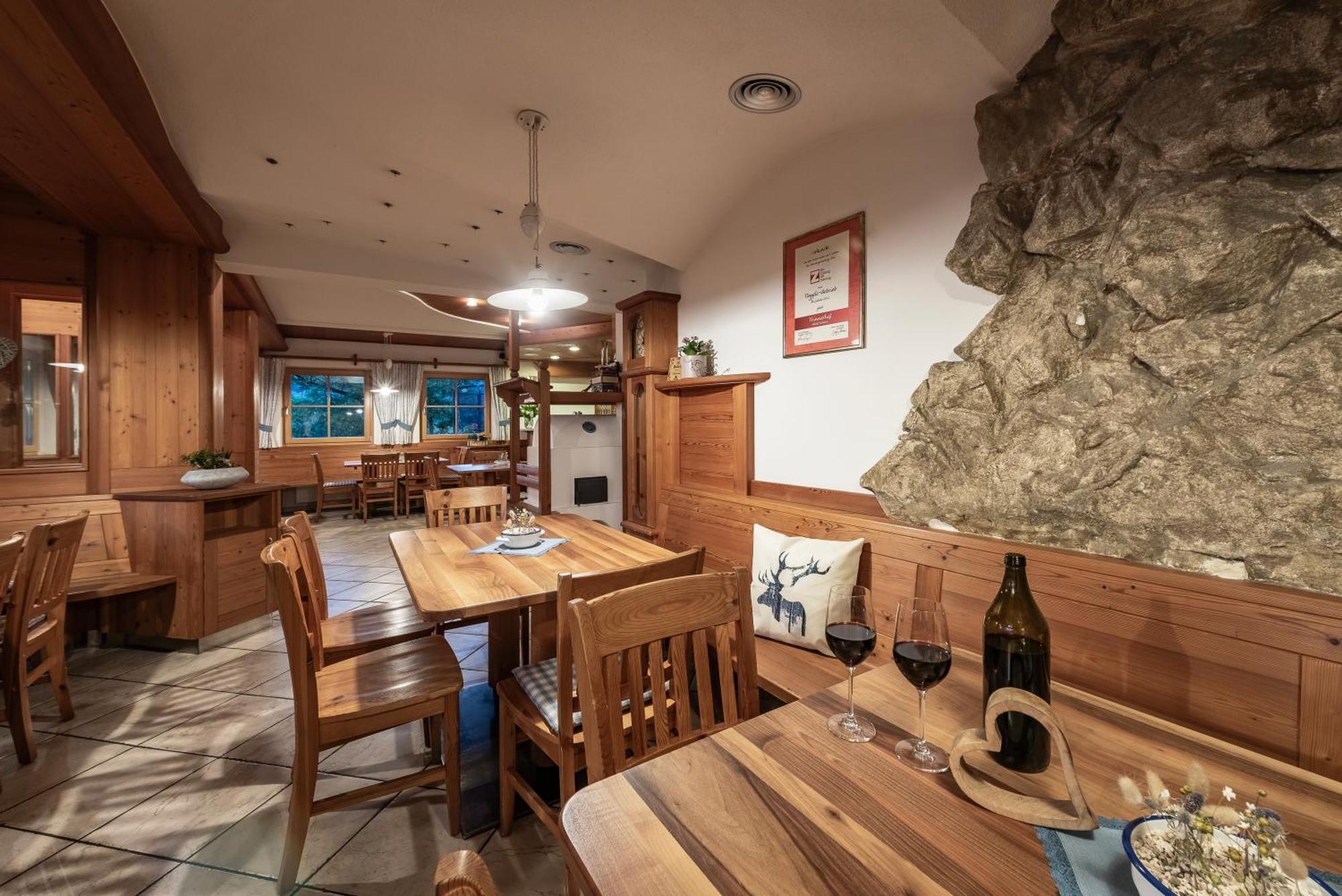 Trinnerhof- Hof Chalets Und Obsthof Mit Zimmer Natz-Schabs Exterior photo