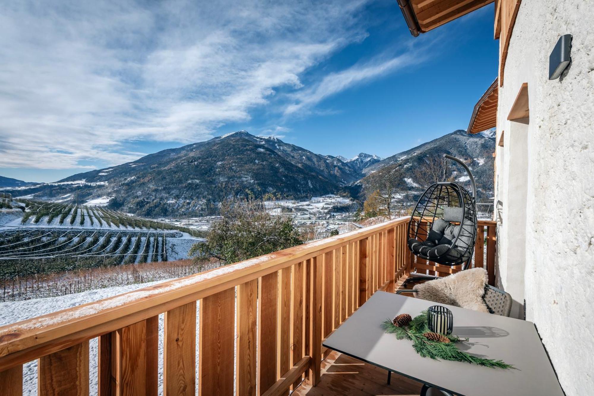 Trinnerhof- Hof Chalets Und Obsthof Mit Zimmer Natz-Schabs Exterior photo
